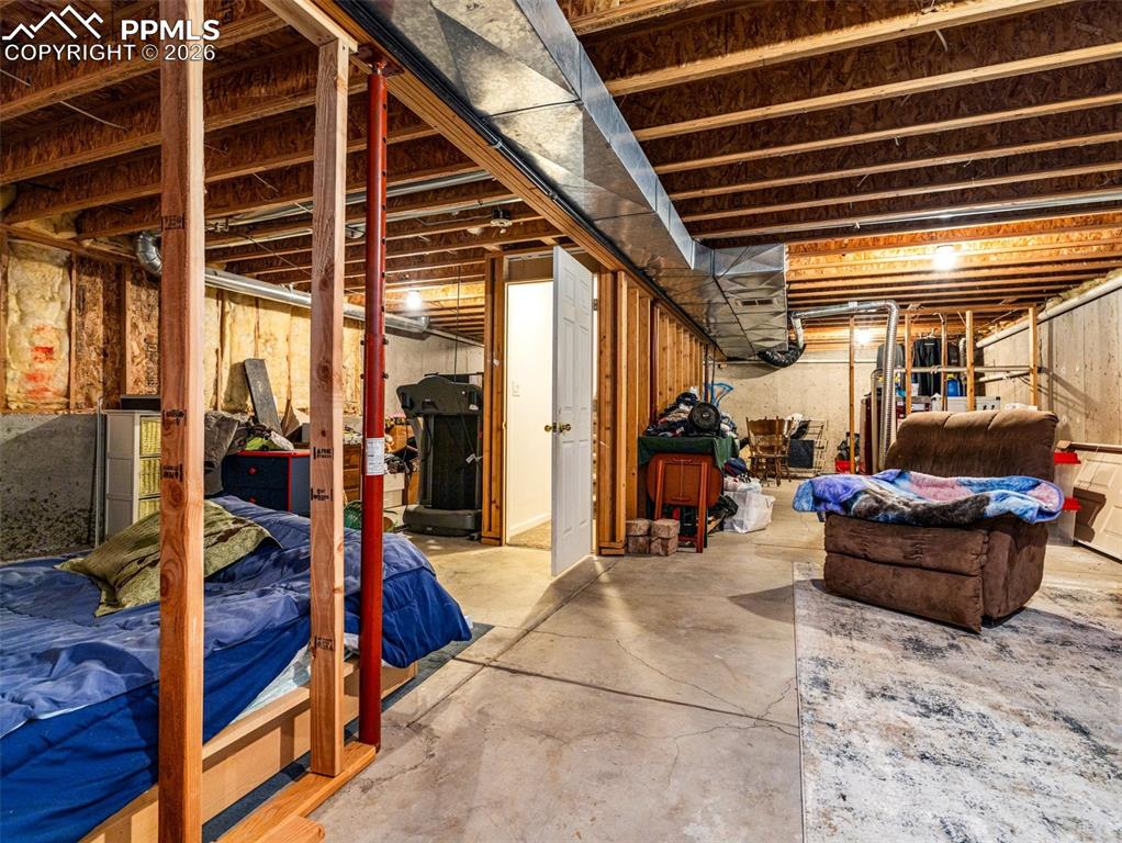 734 S Legend Lane Pueblo CO 81007