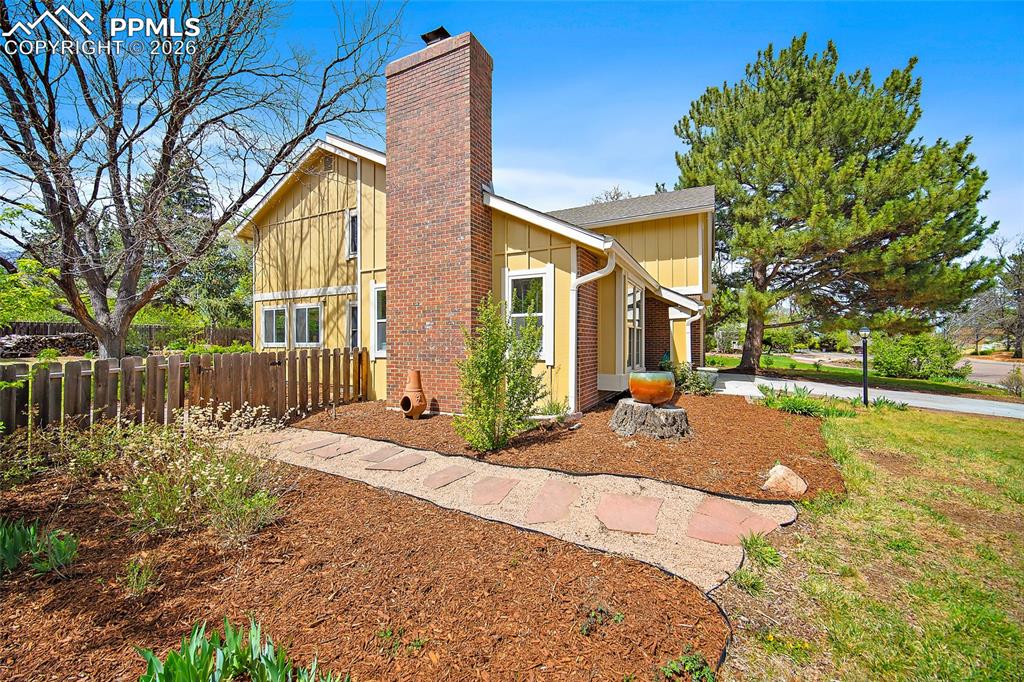 3012 E Springlake Circle Colorado Springs CO 80906