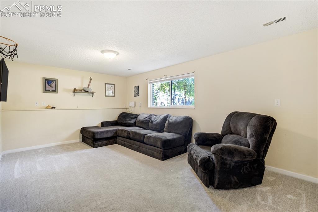 6945 Sullivan Avenue Colorado Springs CO 80911