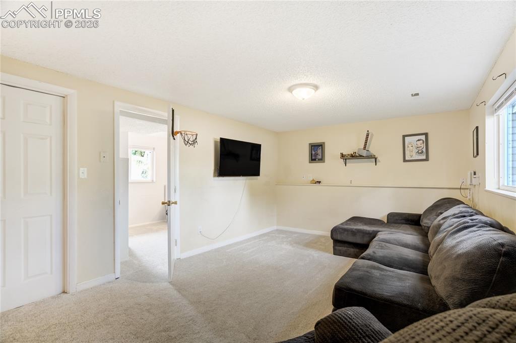 6945 Sullivan Avenue Colorado Springs CO 80911