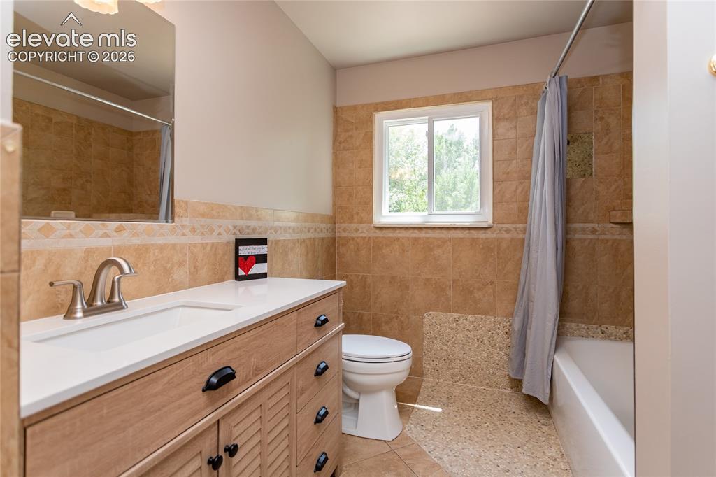 4919 Waddell Avenue Colorado Springs CO 80915