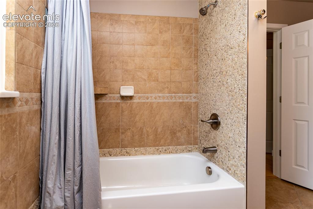 4919 Waddell Avenue Colorado Springs CO 80915