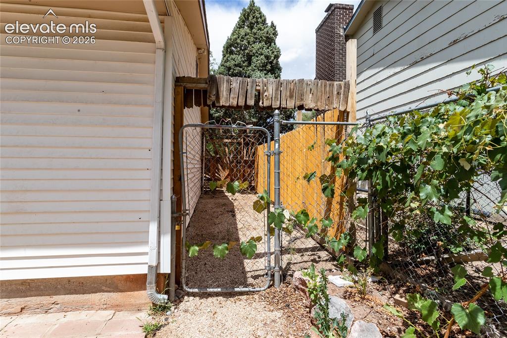 4919 Waddell Avenue Colorado Springs CO 80915