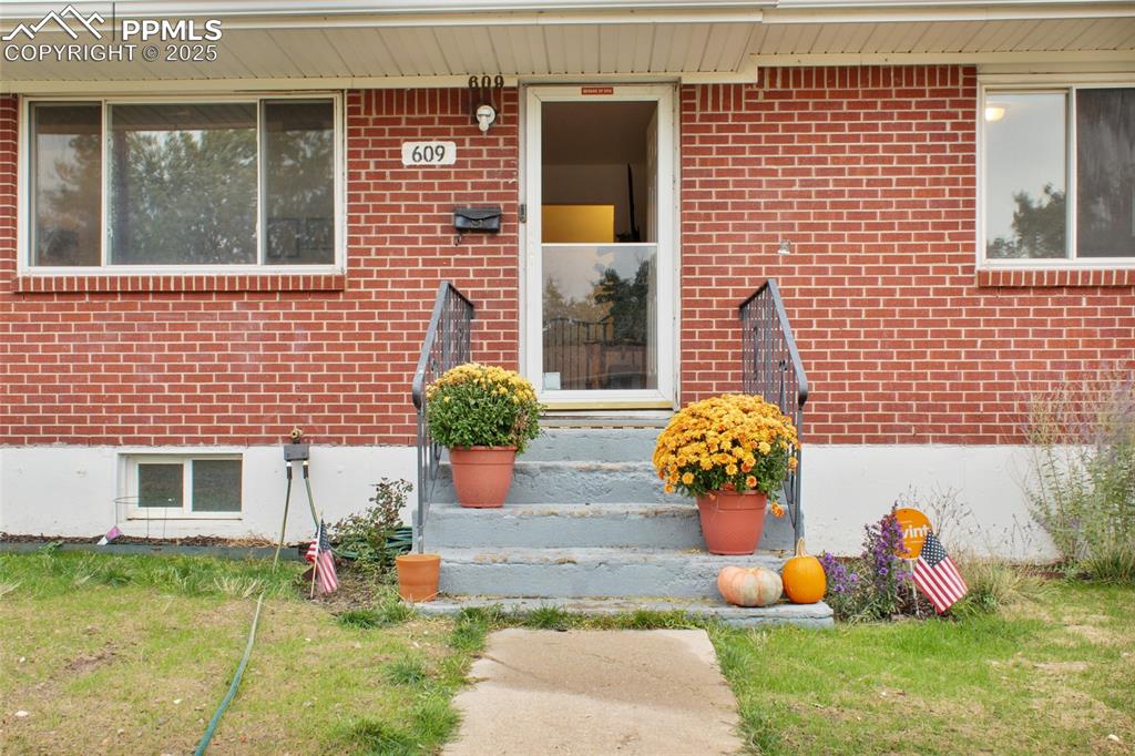 609 Placid Road Colorado Springs CO 80910