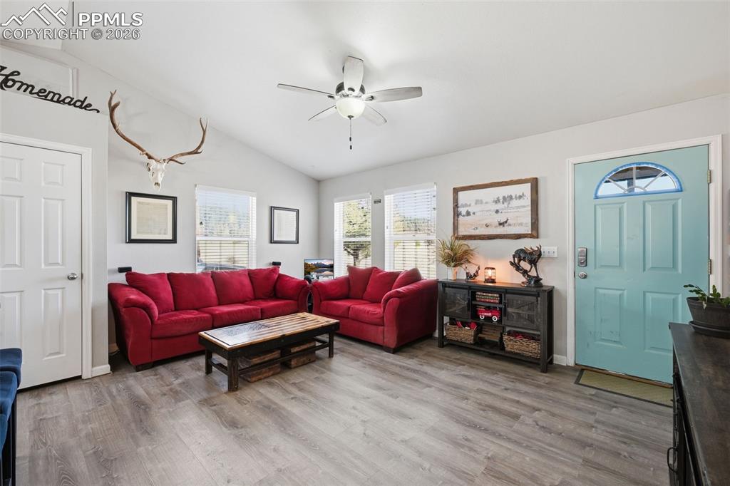 185 Circle Drive Florissant CO 80816