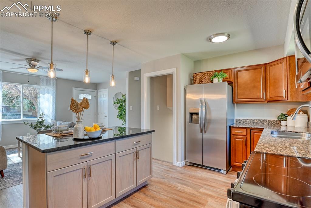 4408 Dewey Drive Colorado Springs CO 80916