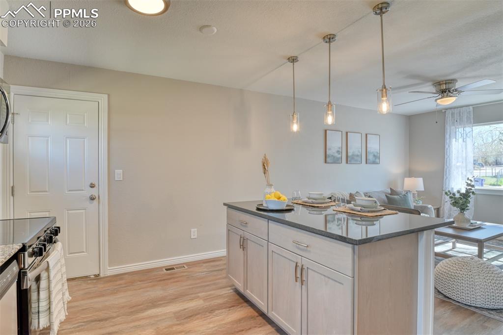 4408 Dewey Drive Colorado Springs CO 80916