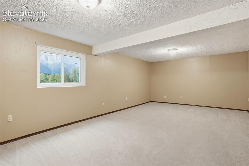 8435 Pepperridge Drive Colorado Springs CO 80920