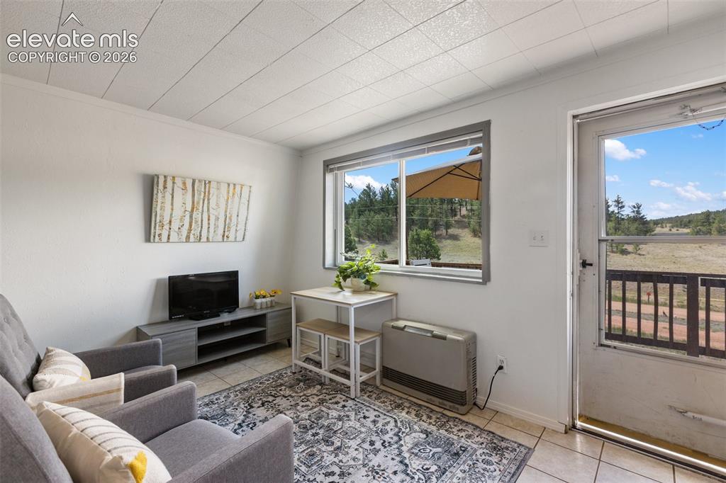 301 Circle Drive Florissant CO 80816