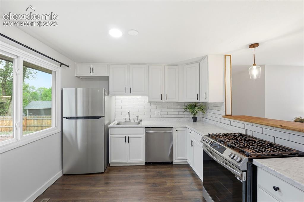 2326 Eagle View Drive Colorado Springs CO 80908