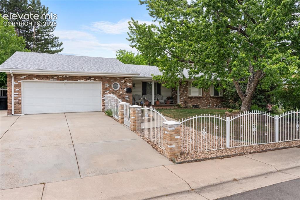 2647 S Linden Court Denver CO 80222
