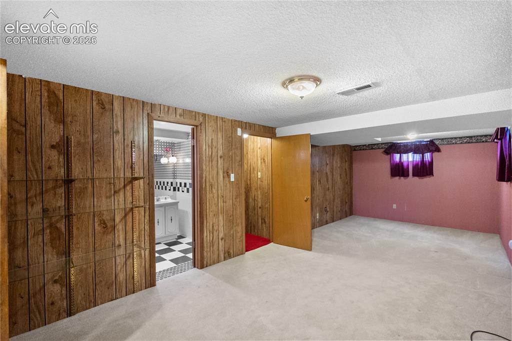 2647 S Linden Court Denver CO 80222