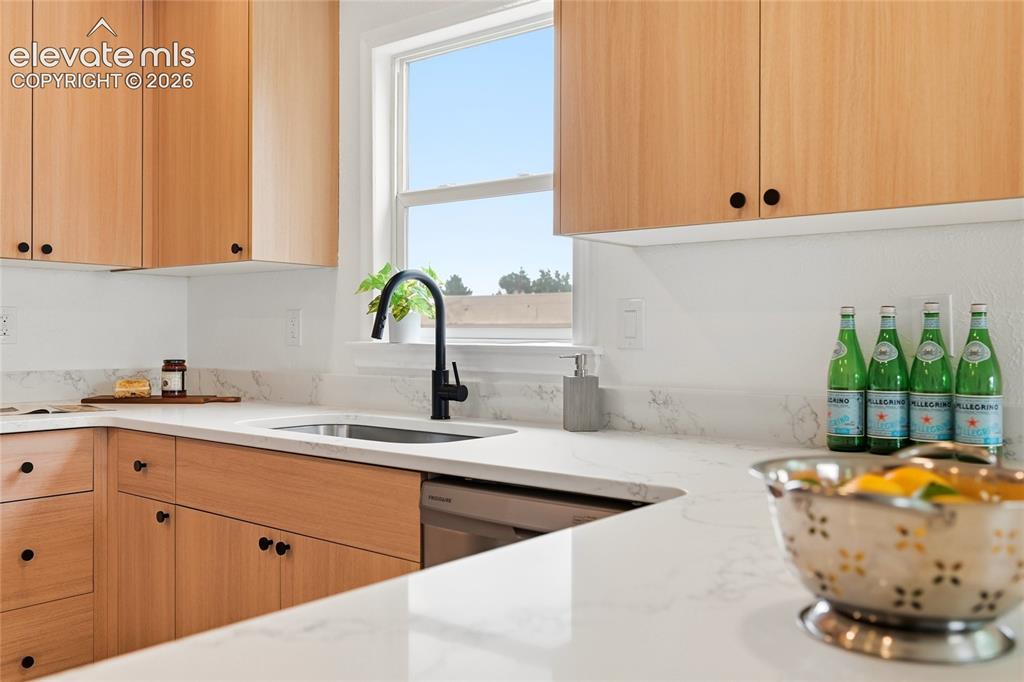 2744 Ron Court Colorado Springs CO 80909