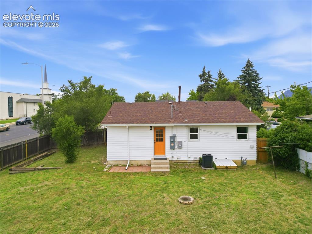 2744 Ron Court Colorado Springs CO 80909