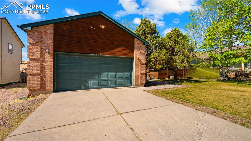 775 Tamarron Drive Colorado Springs CO 80919