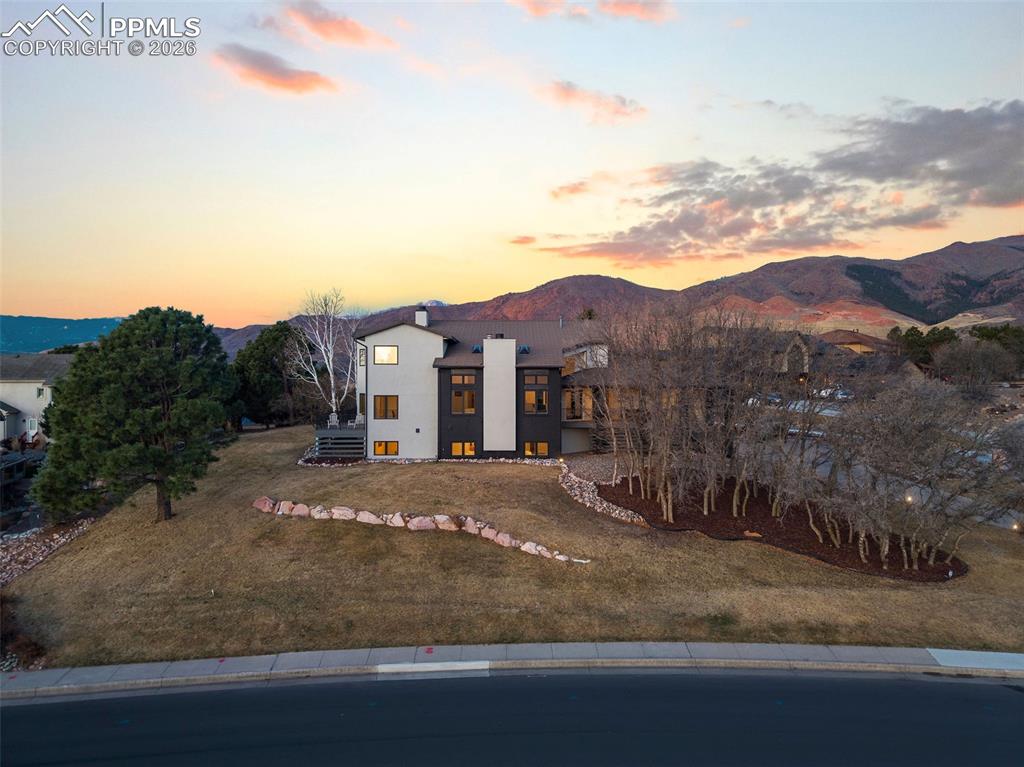 1915 Hunters Point Lane Colorado Springs CO 80919