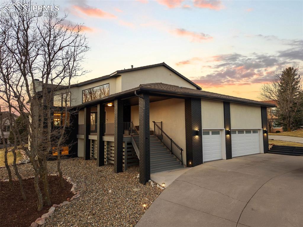 1915 Hunters Point Lane Colorado Springs CO 80919