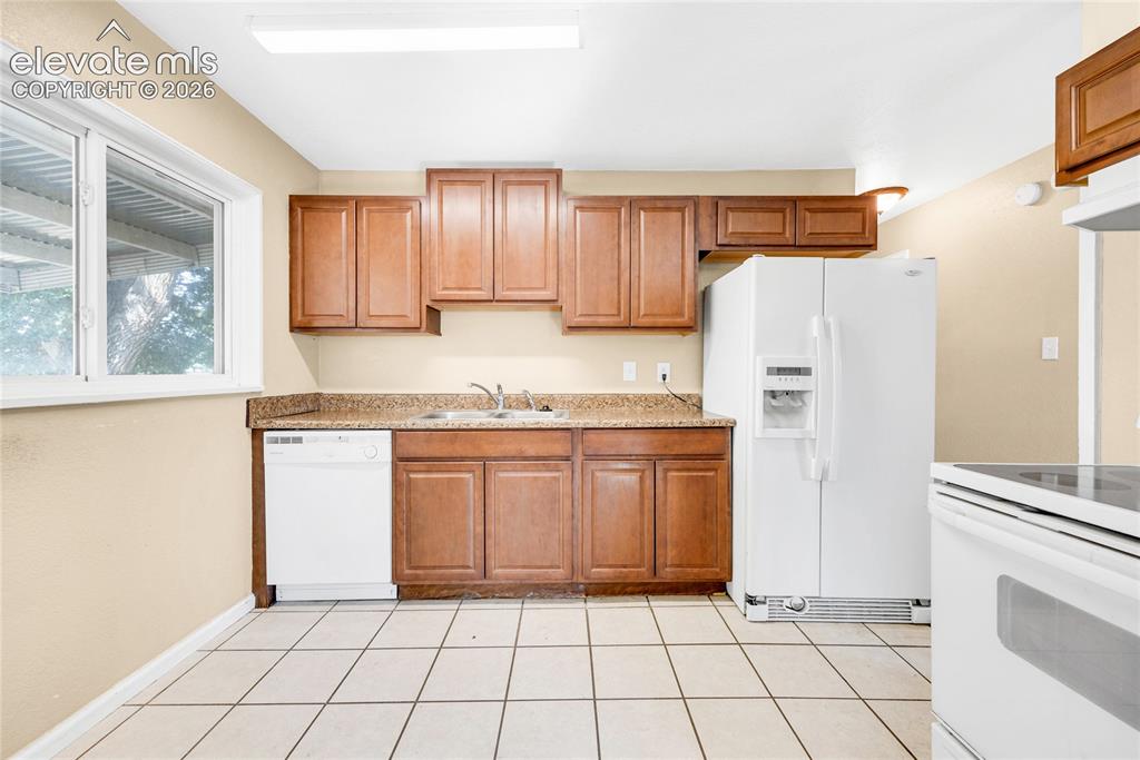 73 Jasper Drive Colorado Springs CO 80911