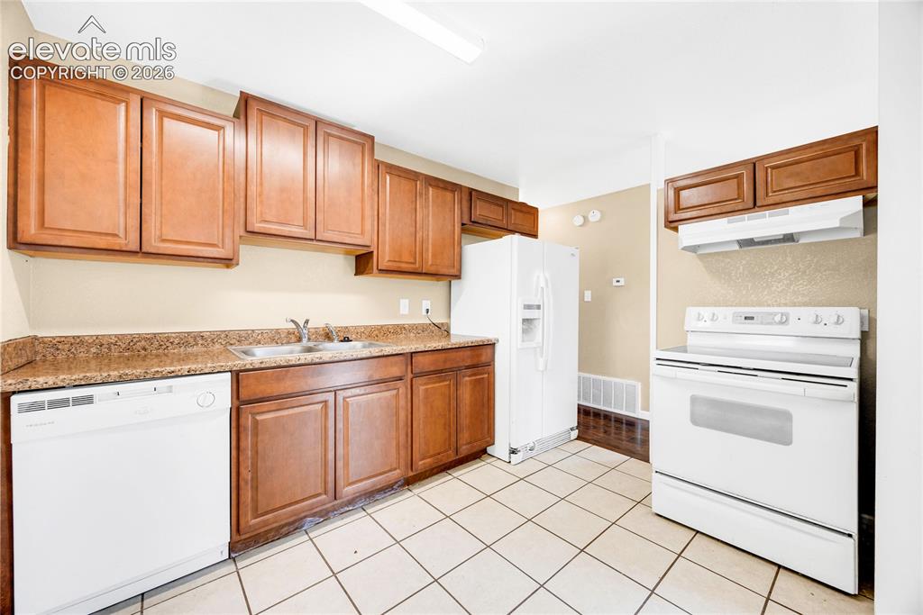 73 Jasper Drive Colorado Springs CO 80911