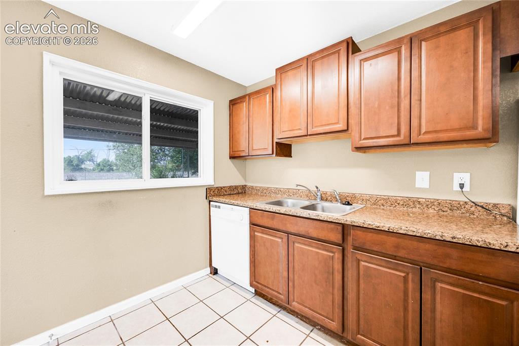 73 Jasper Drive Colorado Springs CO 80911