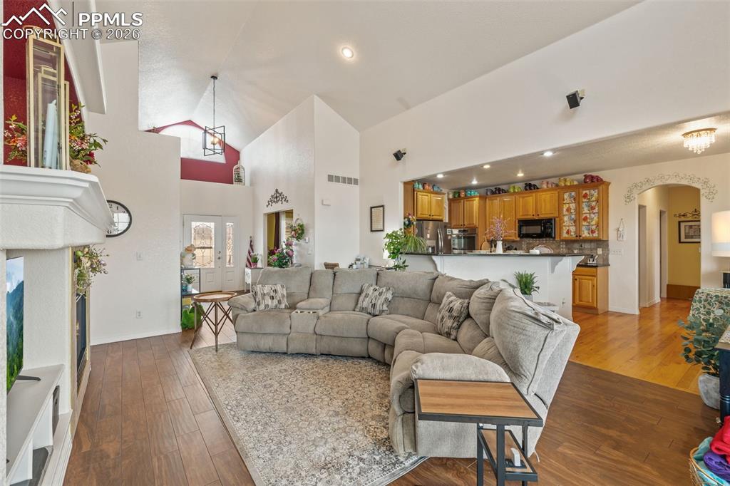 979 Pinehurst Court Bennett CO 80102