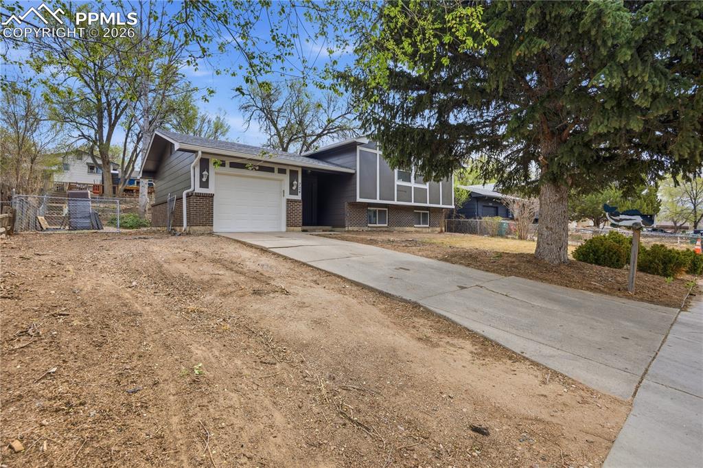 724 Squire Street Colorado Springs CO 80911