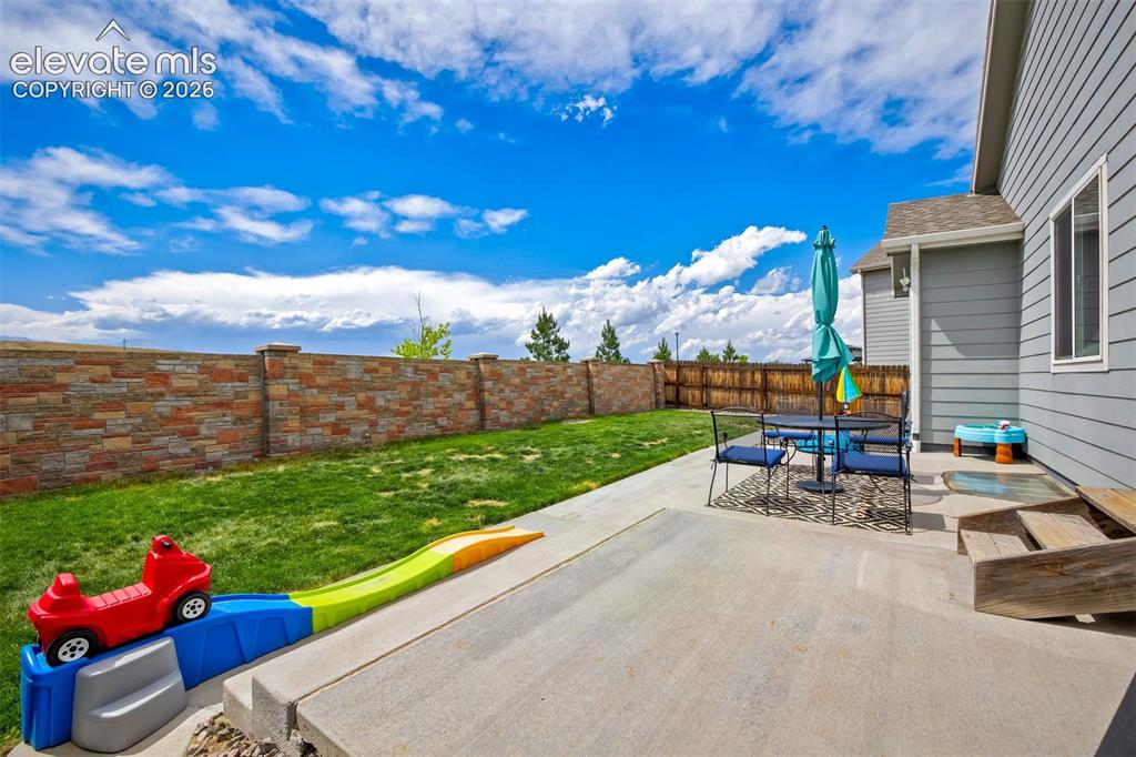 6022 Meadowbank Lane Colorado Springs CO 80925