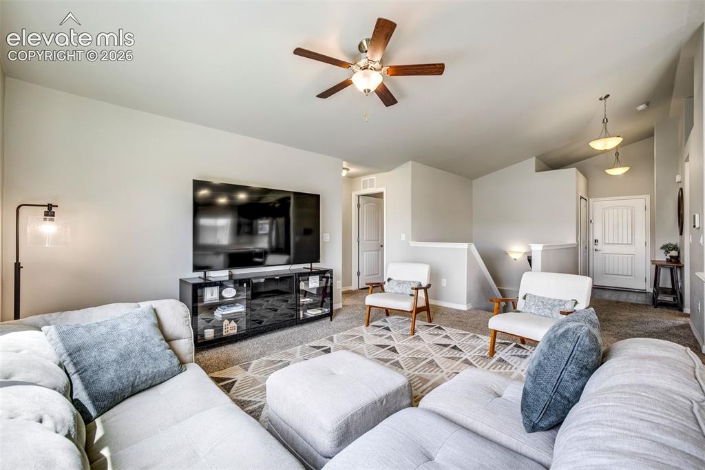 6022 Meadowbank Lane Colorado Springs CO 80925