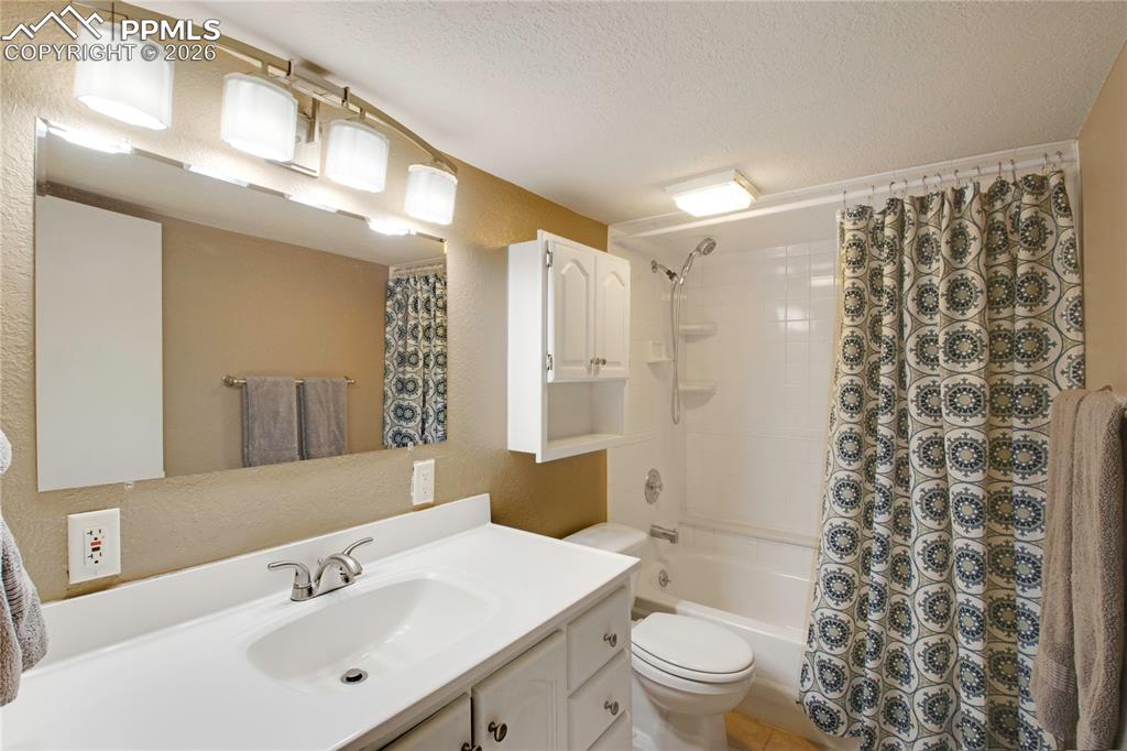 5857 Wisteria Drive Colorado Springs CO 80919