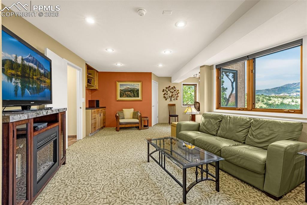 531 Crystal Hills Boulevard Manitou Springs CO 80829