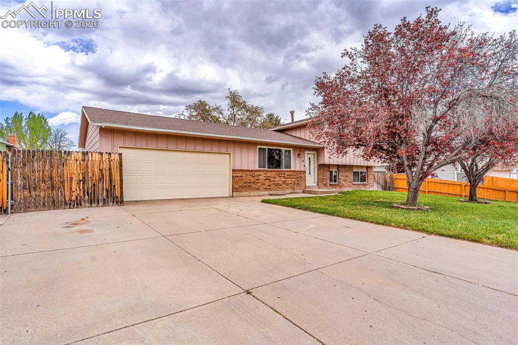 58 Briarwood Circle Pueblo CO 81005