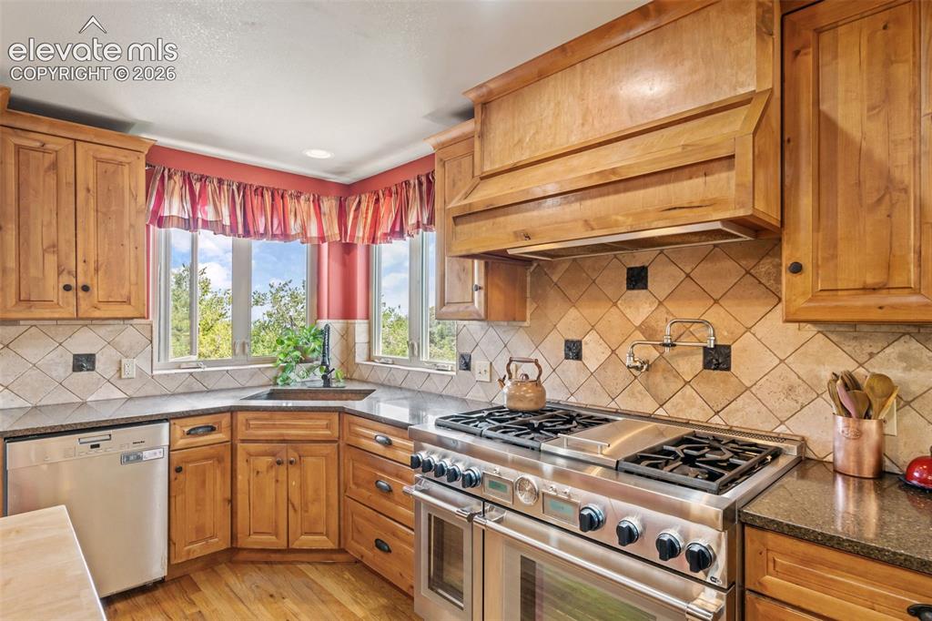 812 Crystal Park Road Manitou Springs CO 80829