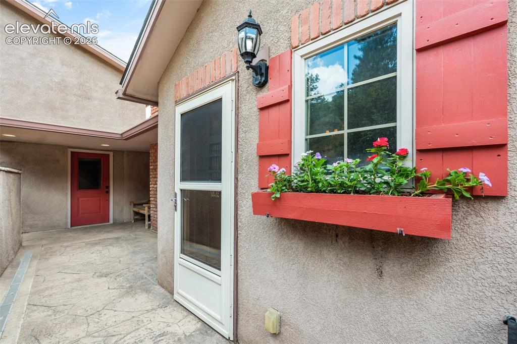 812 Crystal Park Road Manitou Springs CO 80829