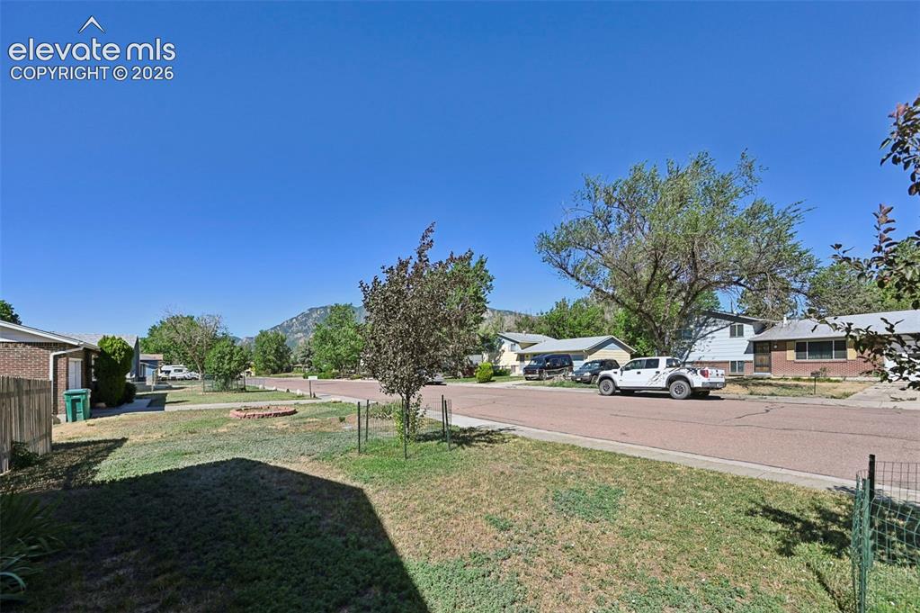 313 Cranbrook Circle Colorado Springs CO 80906