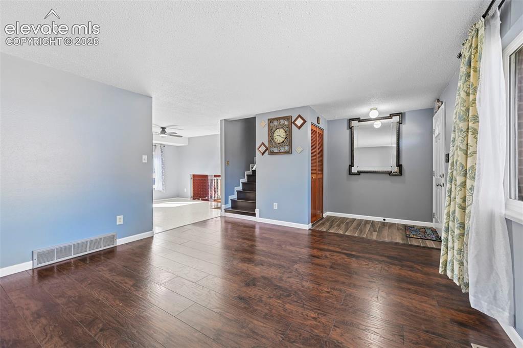 313 Cranbrook Circle Colorado Springs CO 80906
