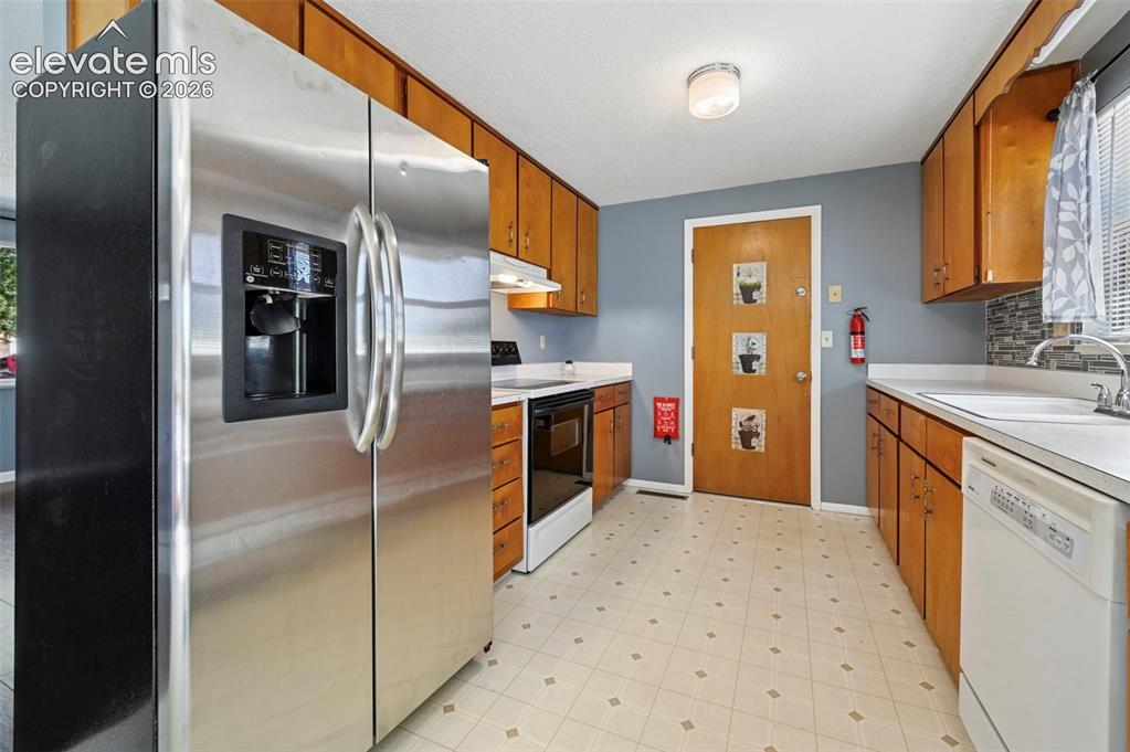 313 Cranbrook Circle Colorado Springs CO 80906