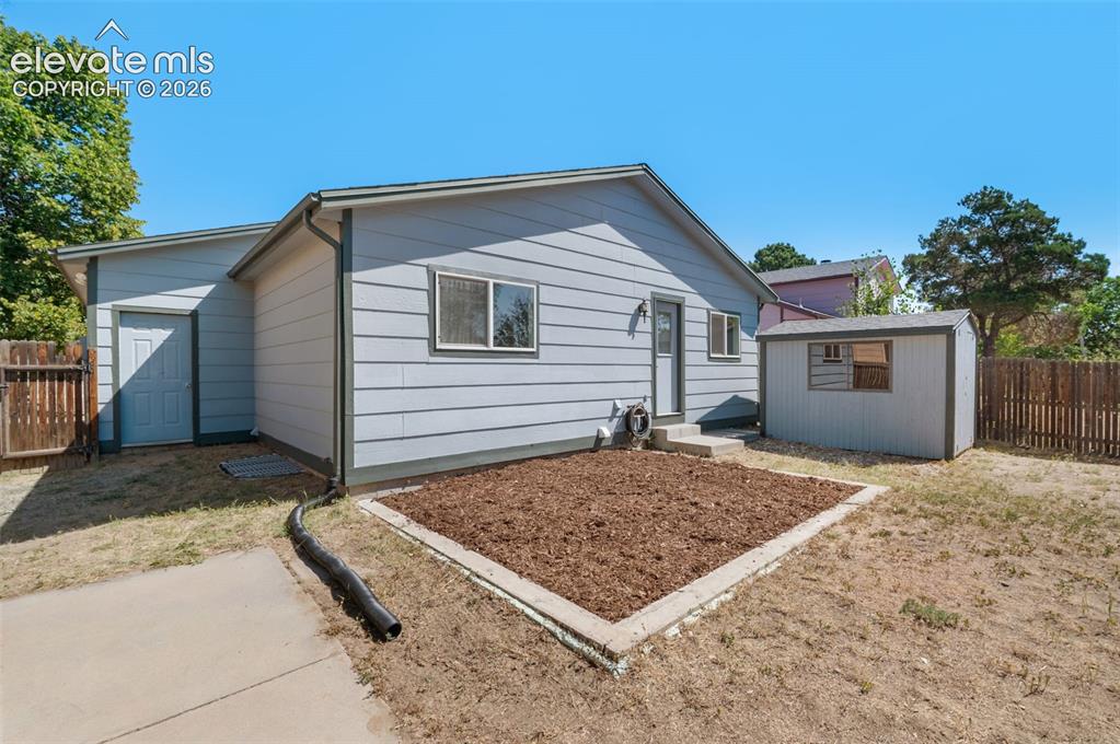 5565 Alma Terrace Colorado Springs CO 80917