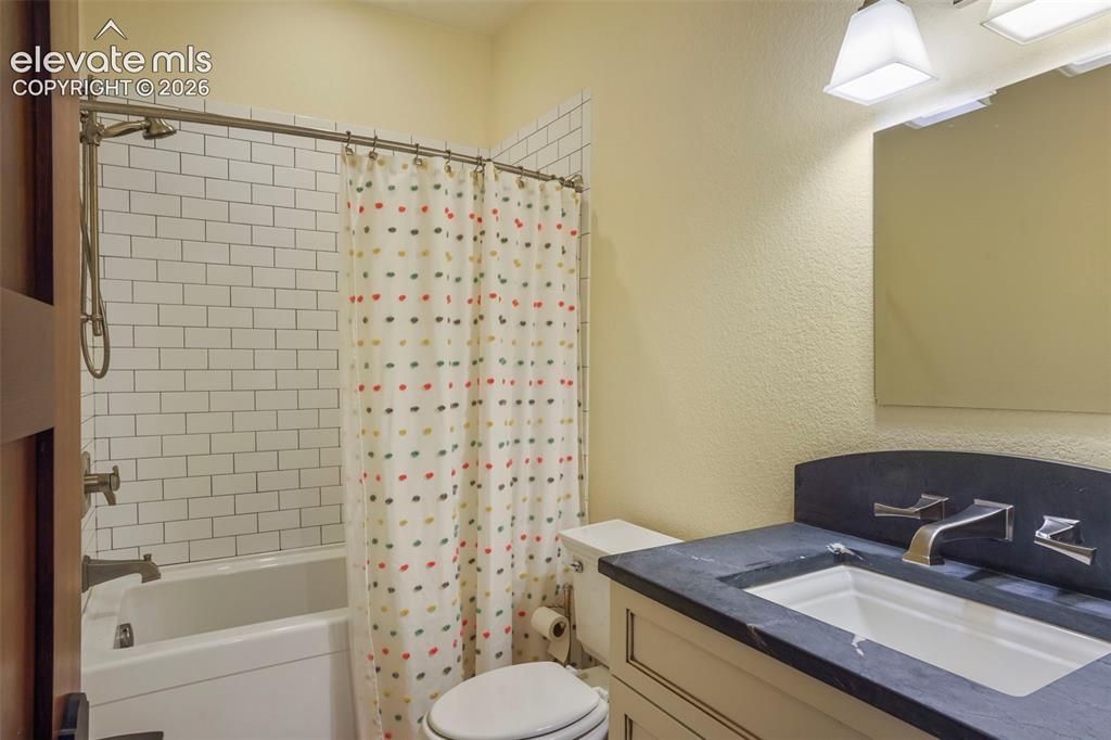 9610 S Perry Park Road Larkspur CO 80118