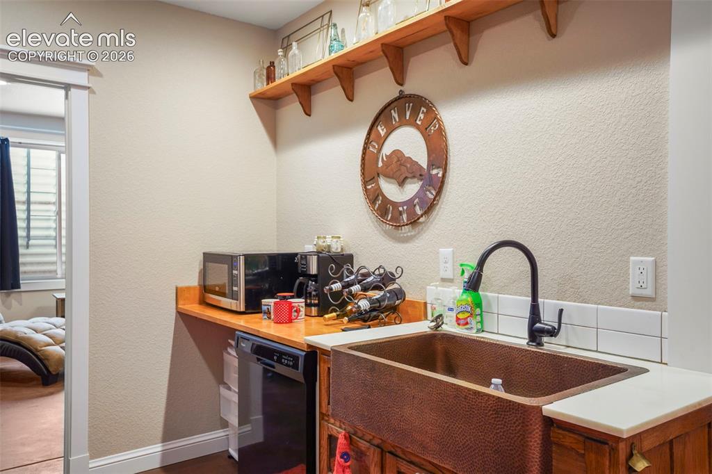9610 S Perry Park Road Larkspur CO 80118