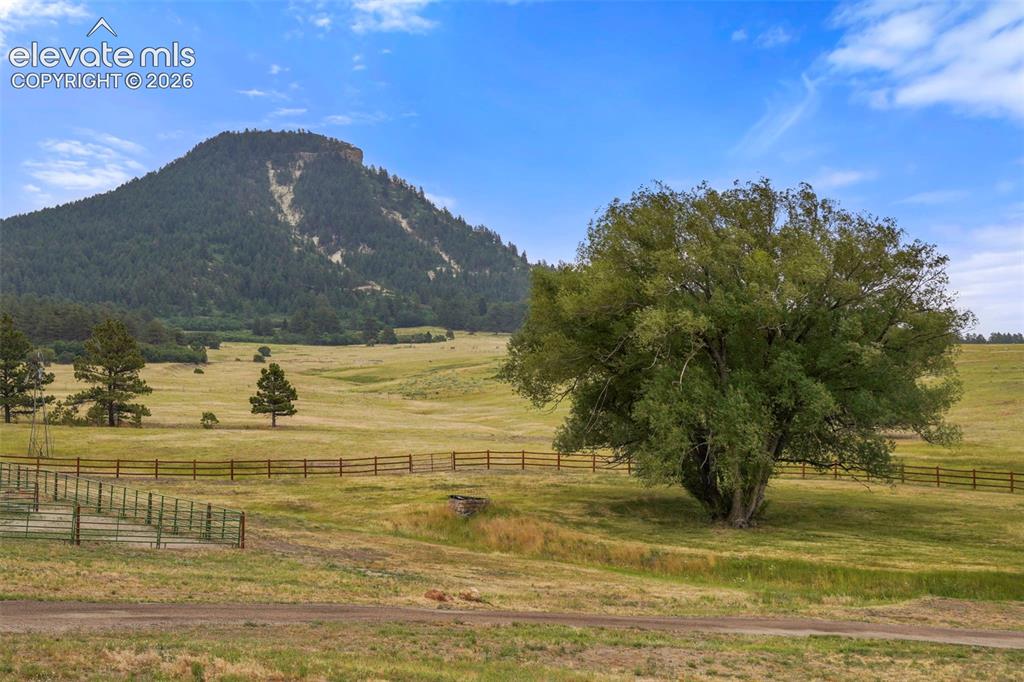 9610 S Perry Park Road Larkspur CO 80118