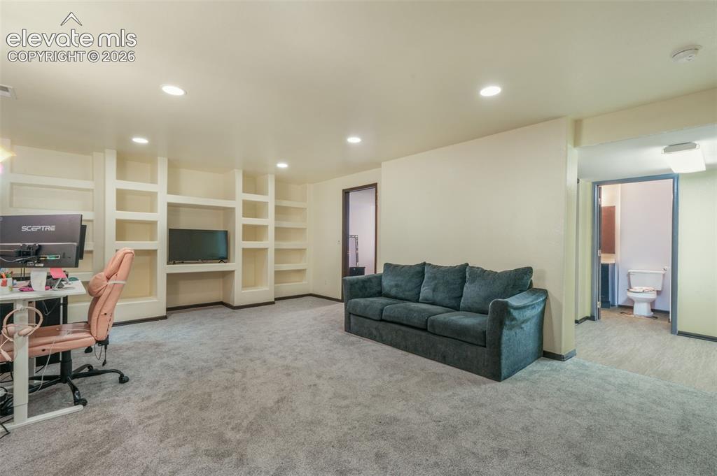 6275 Silverado Trail Colorado Springs CO 80922