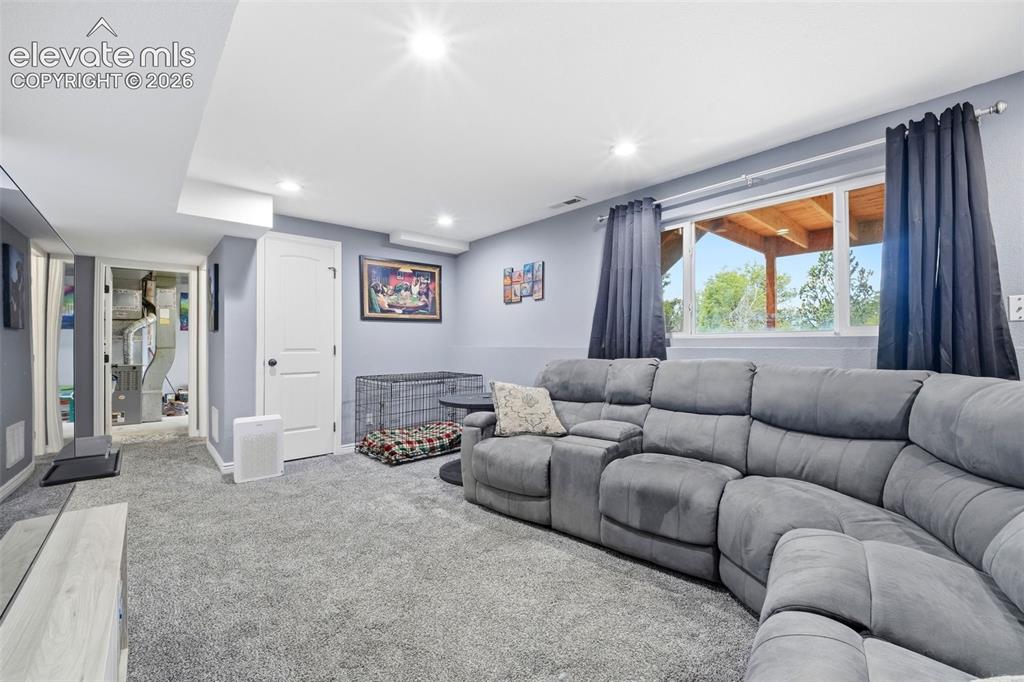 1374 Nokomis Drive Colorado Springs CO 80915
