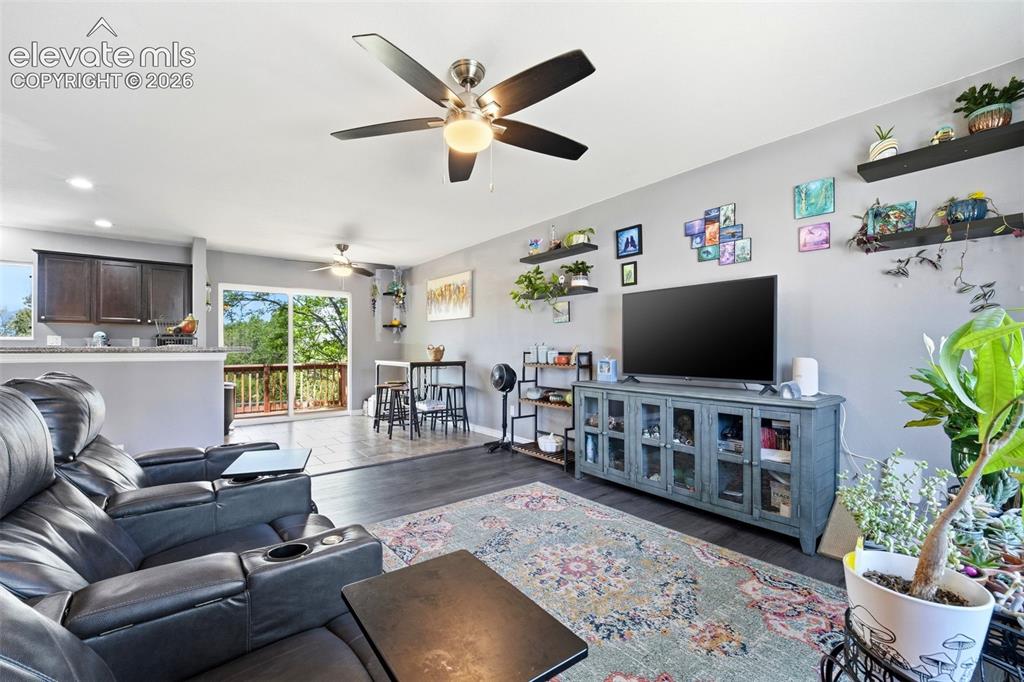 1374 Nokomis Drive Colorado Springs CO 80915
