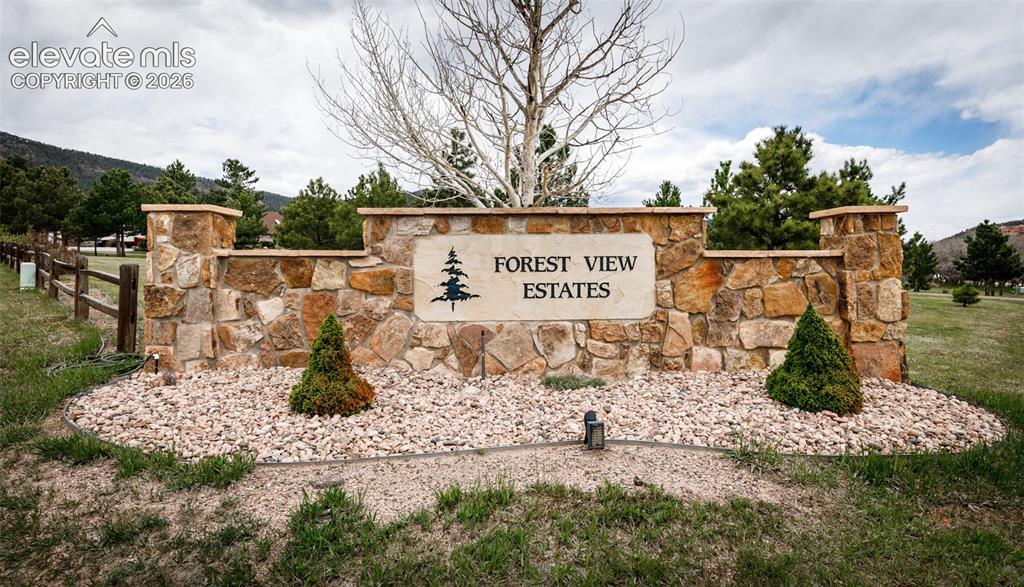 374 Hoover Lane Palmer Lake CO 80133