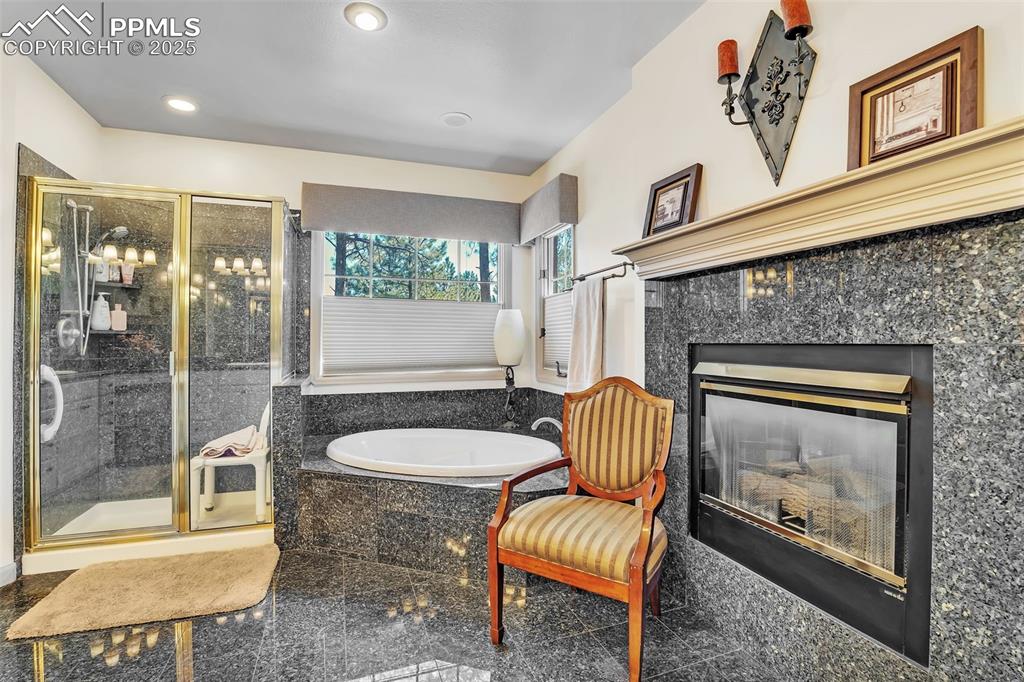 583 Silver Oak Grove Colorado Springs CO 80906