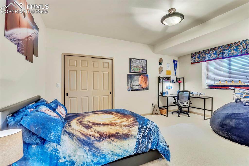 583 Silver Oak Grove Colorado Springs CO 80906