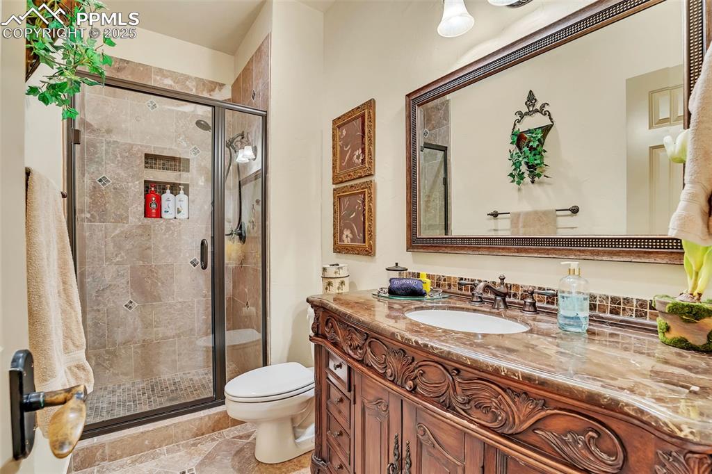 583 Silver Oak Grove Colorado Springs CO 80906