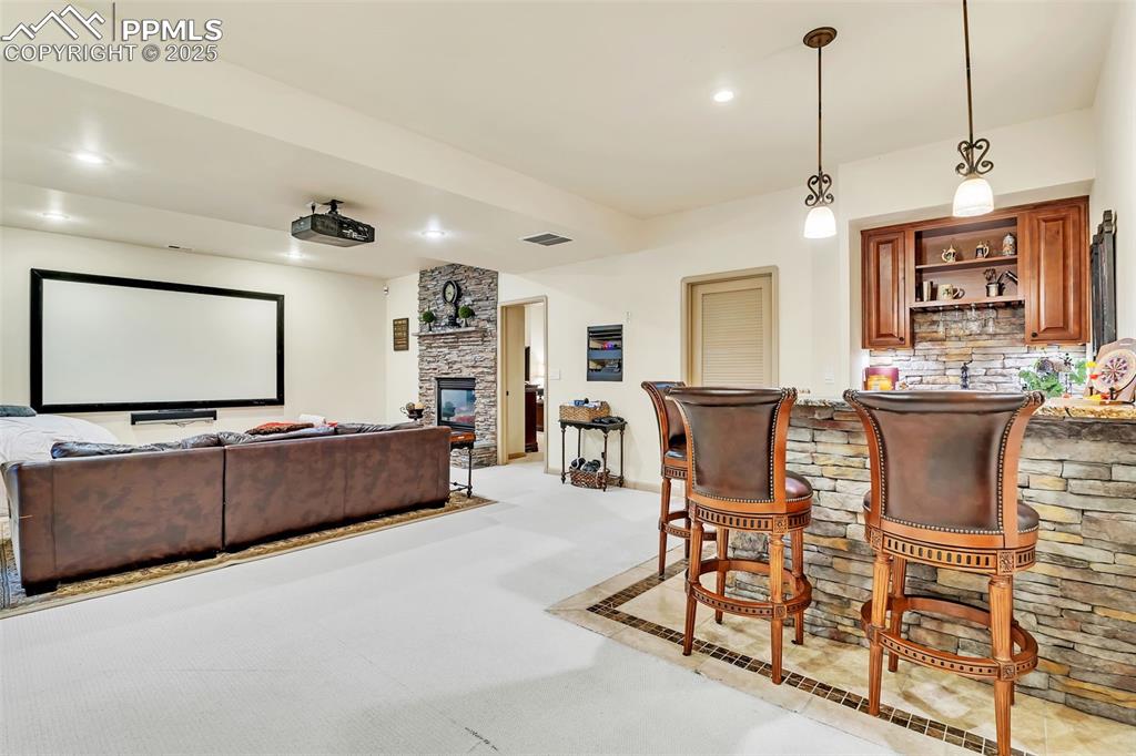 583 Silver Oak Grove Colorado Springs CO 80906
