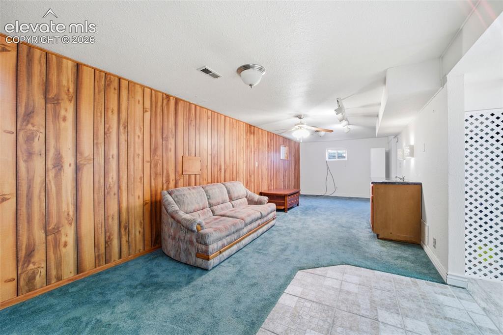 624 Hewitt Street Pueblo CO 81005