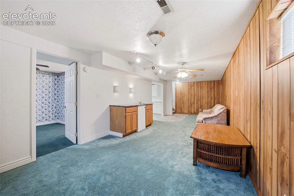 624 Hewitt Street Pueblo CO 81005